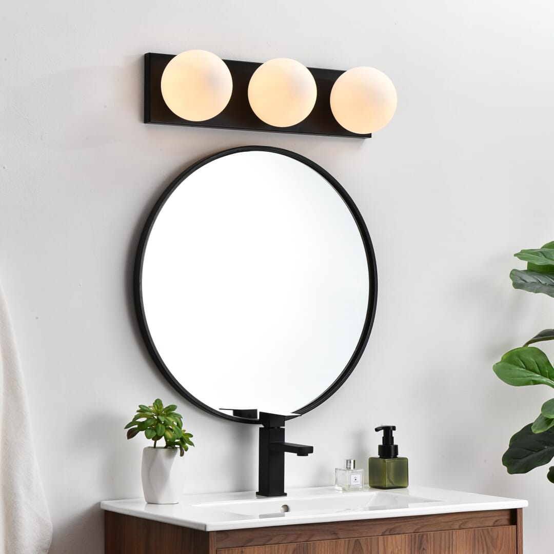 LD7303W22BLK