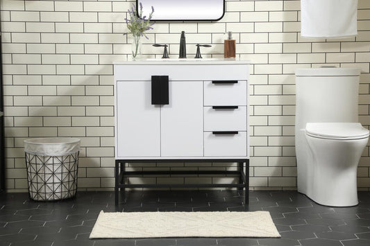 VF48832MWH