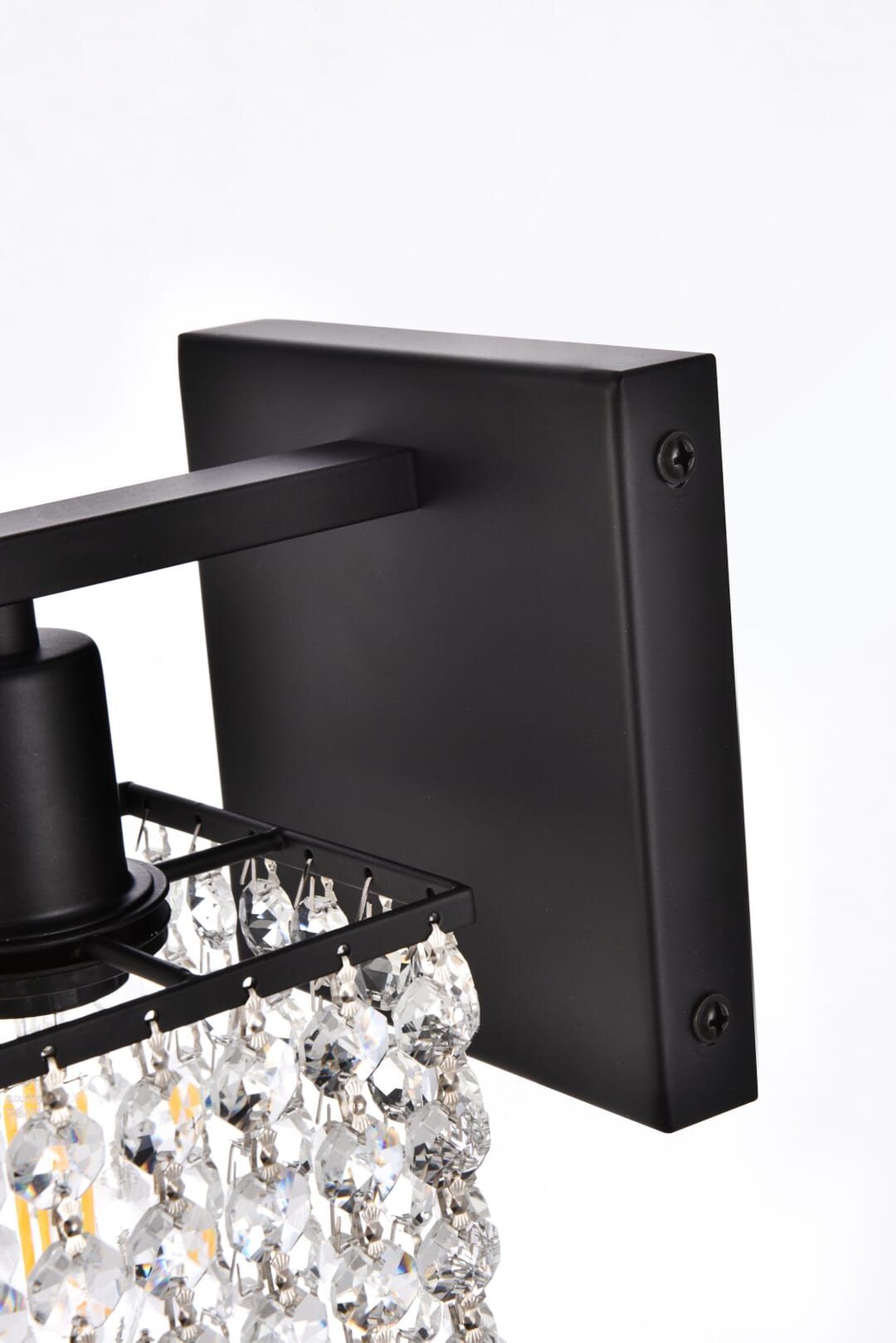 LD7006BK