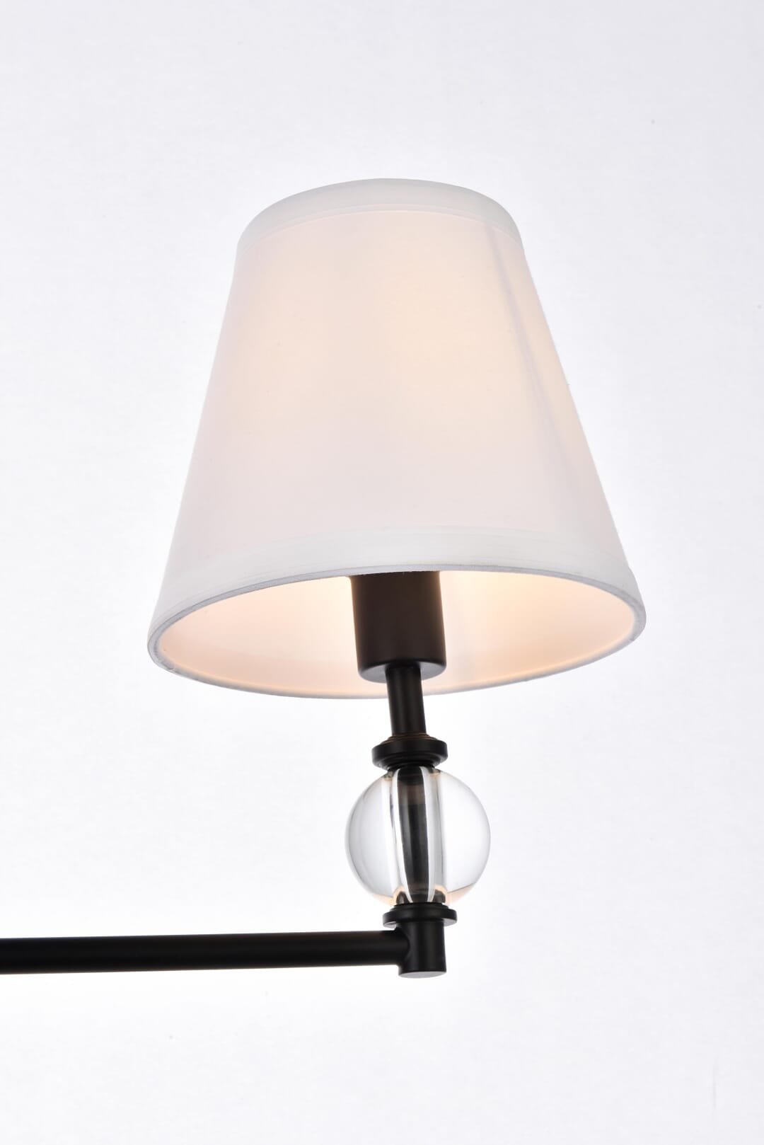 LD7023W24BK