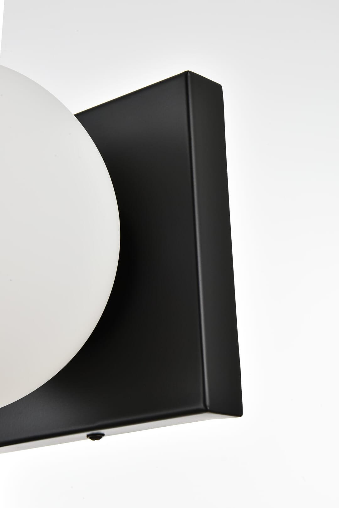 LD7303W14BLK