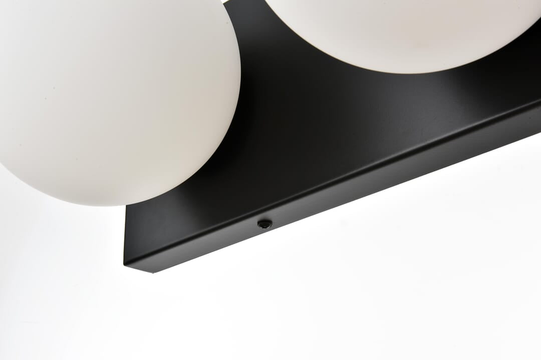 LD7303W22BLK