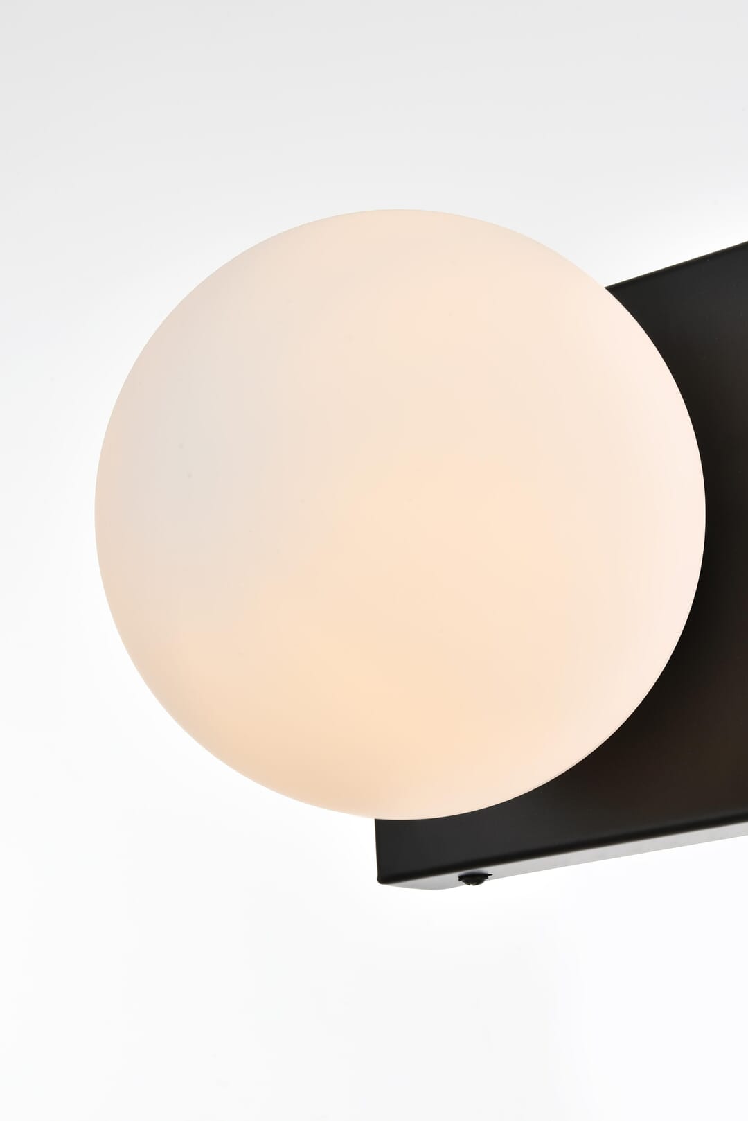 LD7303W6BLK