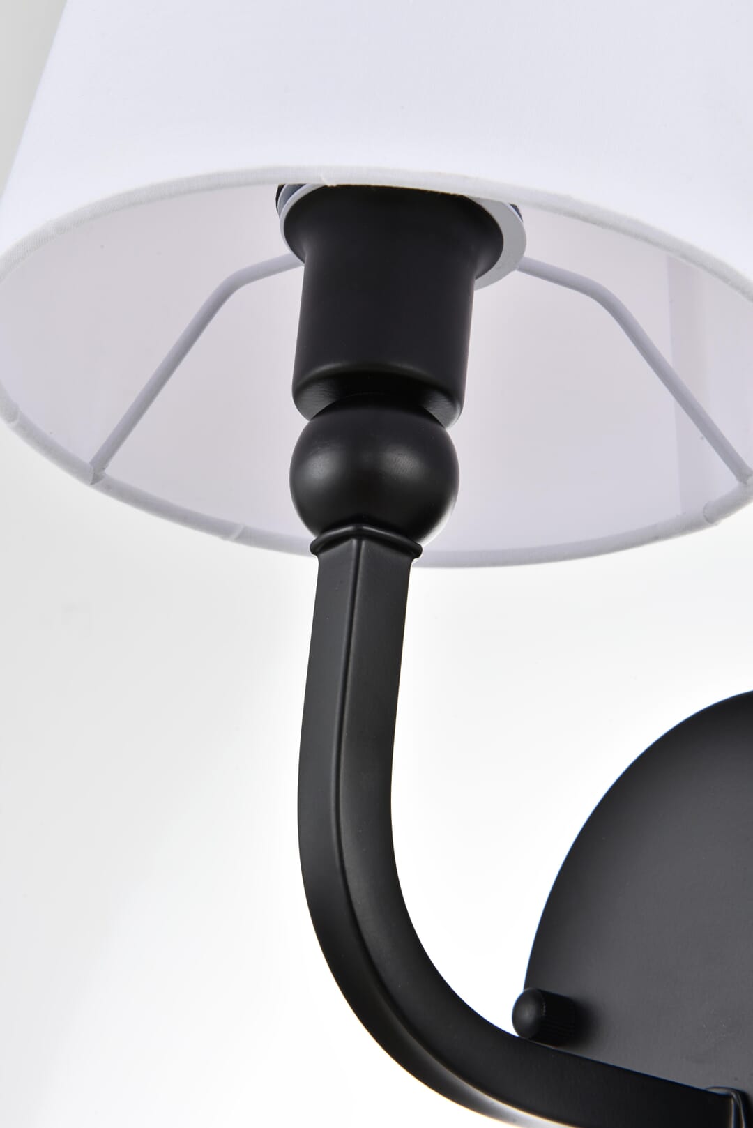 LD7322W6BLK