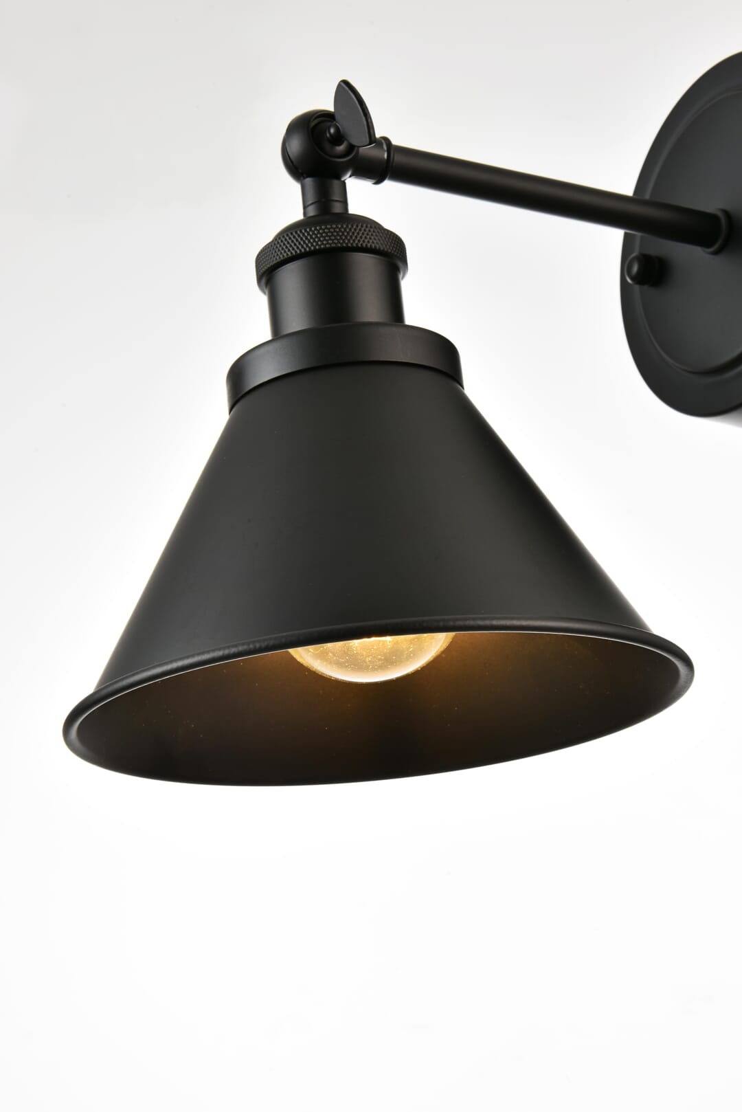 LD7324W7BLK