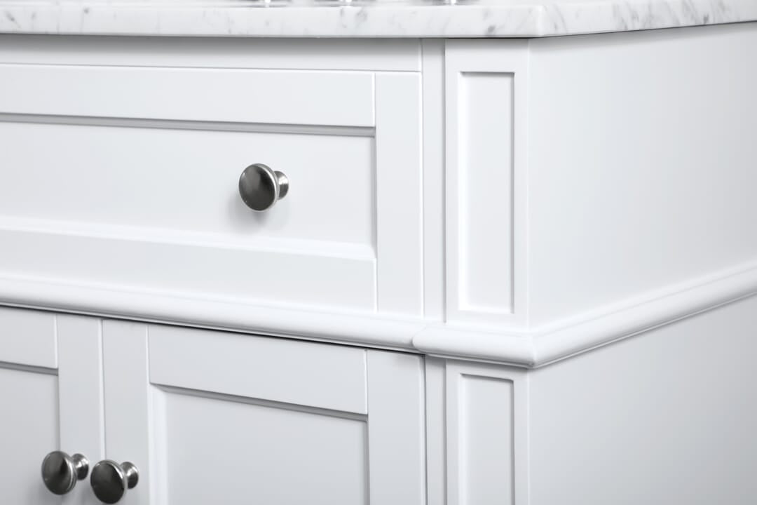 VF12536WH