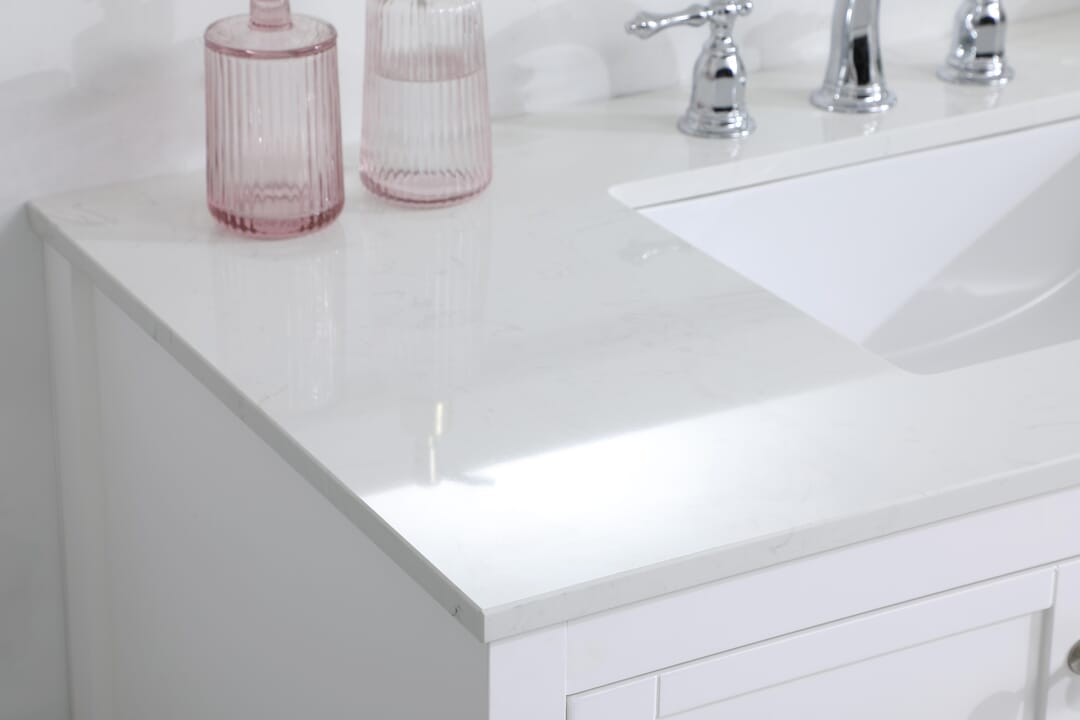 VF16442WH