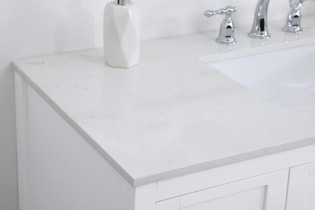 VF16448WH
