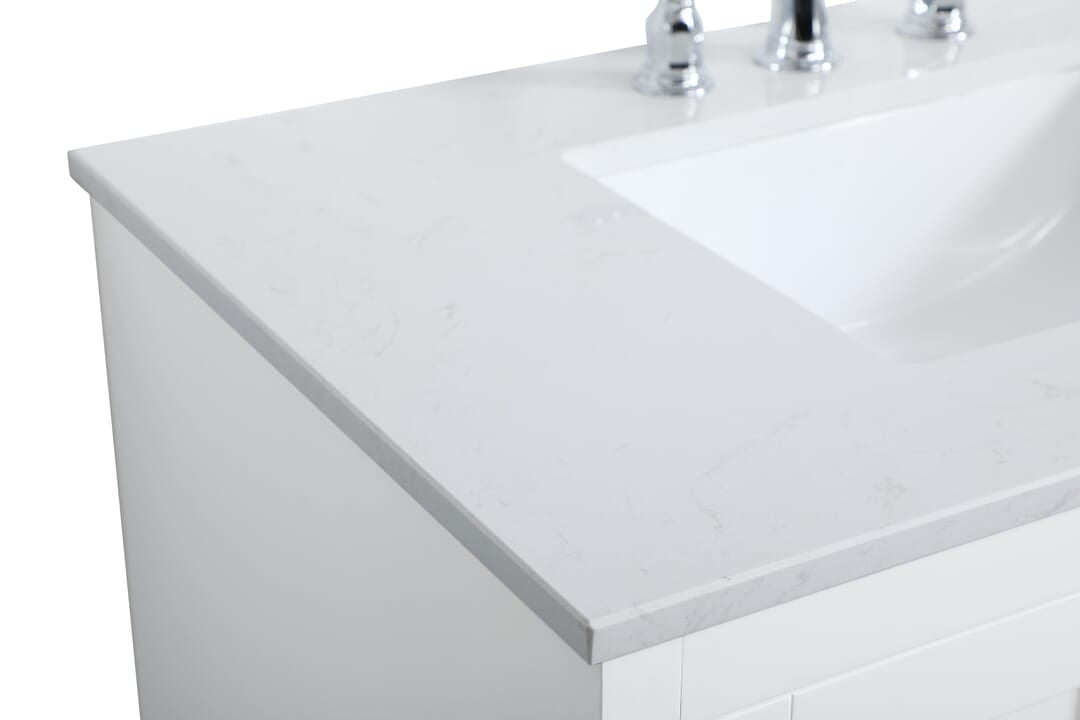VF17036WH