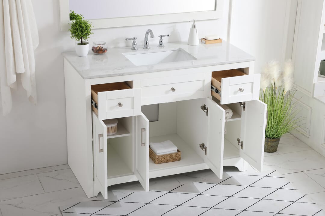 VF17048WH