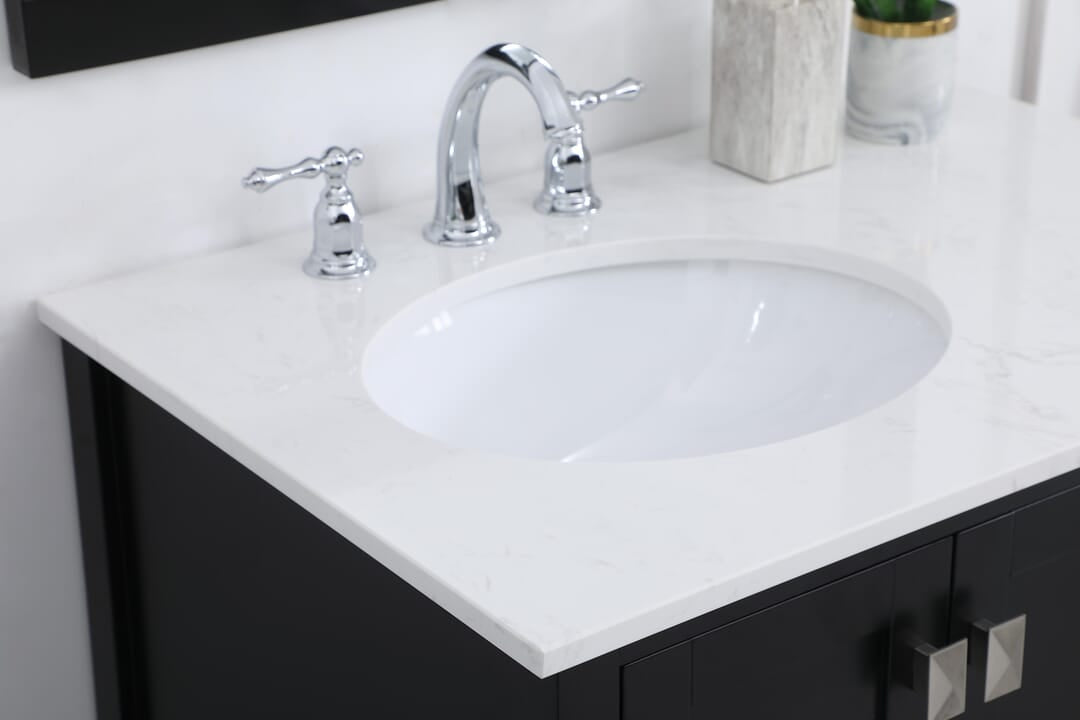 VF18832BK