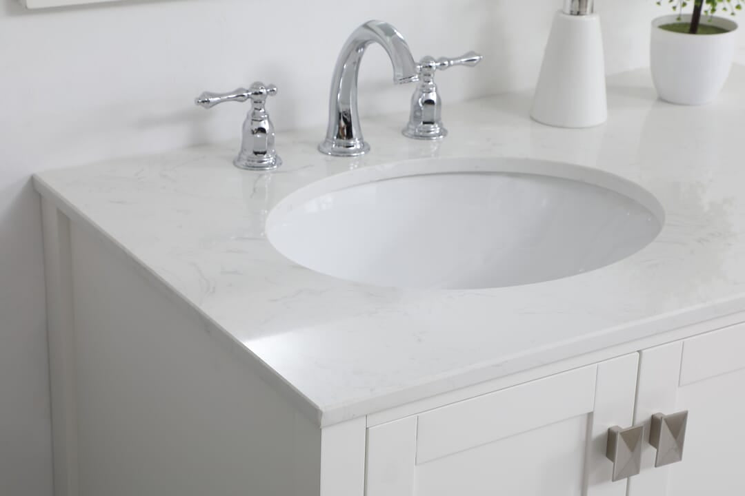 VF18836WH