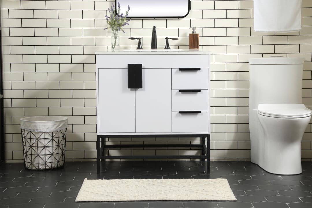 VF48832MWH