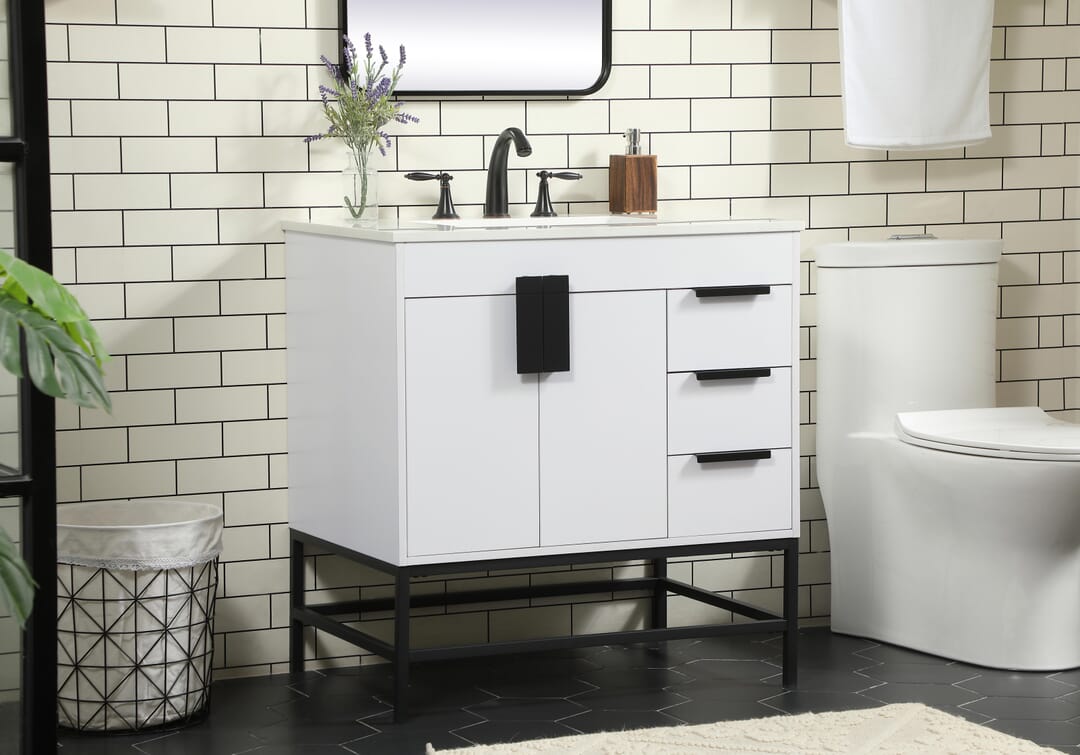 VF48832MWH