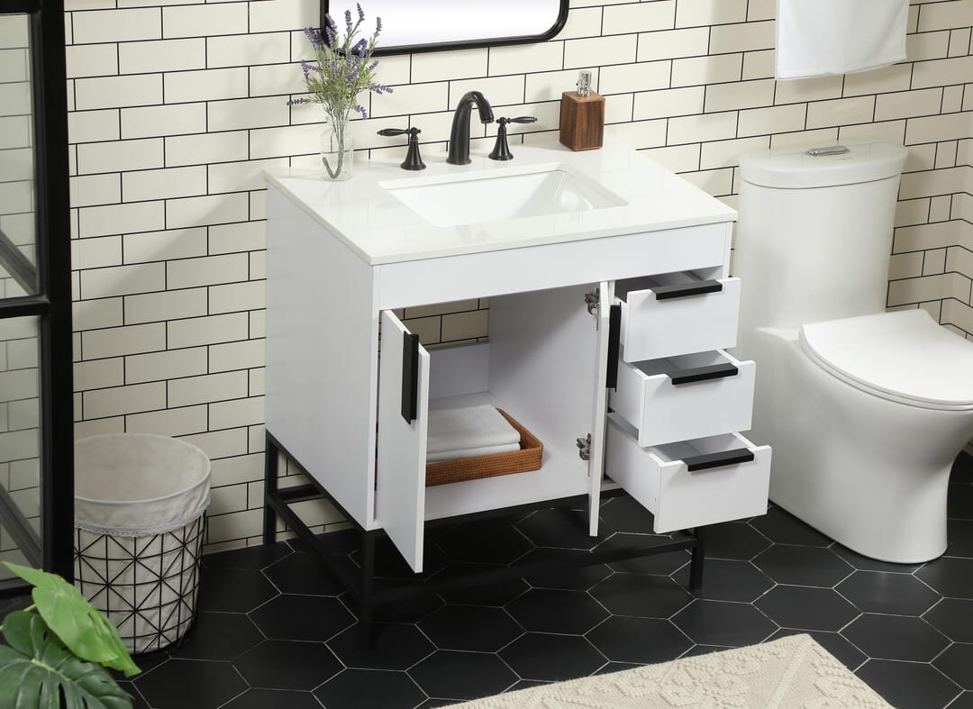 VF48832MWH