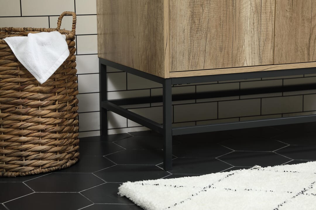 VF48842NT